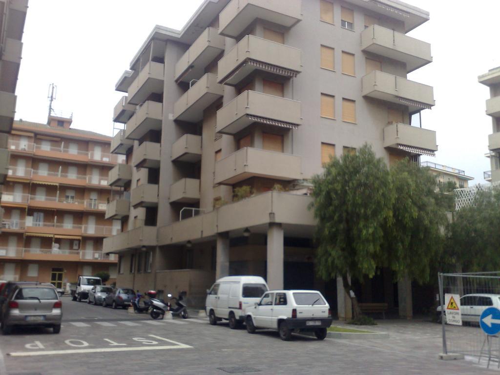 Appartamento A Marina dʼAndora 外观 照片